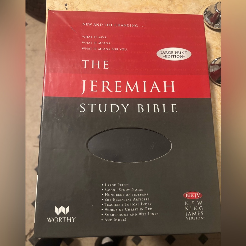 The Jeremiah Study Bible - Black